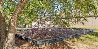 Lakewood Terrace Gallery 29