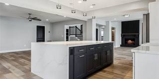 Luxury Furnished Waterfront Home – 4BR/4BA | Designed for Flexible Mid-Term Stays Gallery 18