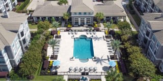 Gables Metropolitan Uptown Gallery 30