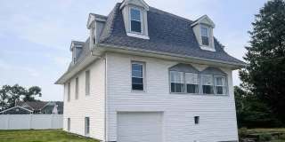 49 Gladys Street Gallery 1