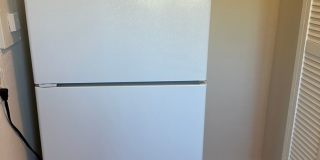 1131 Pine St. Gallery 48