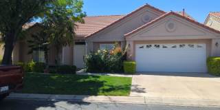 Charming 2-Bedroom + Office Home with Spacious Layout & Serene Backyard. Access to Community Pool and Hot Tub Gallery 1