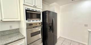 201 N Lincoln Gallery 9