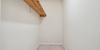 Woodcroft End of Unit Townhouse with Large Bedrooms Gallery 21