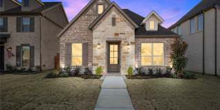 2612 Griffith Mews Gallery 1