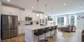 10864 FOXTROT Circle Gallery 2