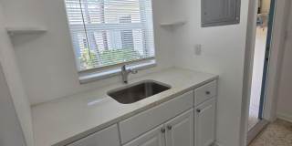 1216 Cabana Road Gallery 3