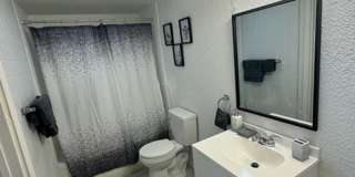 La Provence Studios Gallery 10
