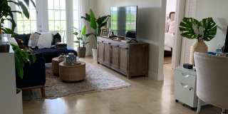 689 NE 6th Court Gallery 2