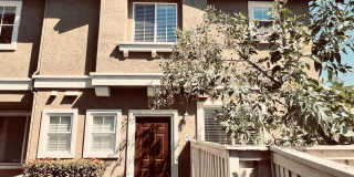 Chula Vista 3 Bedroom 2.5 bath townhome style corner unit Gallery 1
