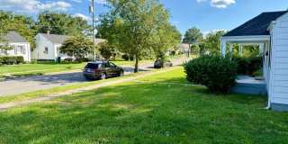 3 bed house in Church Hill! Enjoy big yard, great location, hardwoods, central Ac, and laundry! Gallery 20