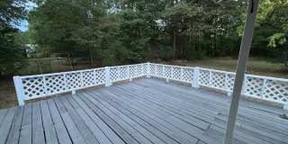 **CHARMING 2/1 BENTON HOME** **CHARMING 2/1 BENTON HOME** Gallery 5