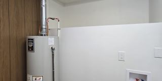 1121 Luther East Gallery 13