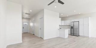 West Valley Stunning Duplex Gallery 8