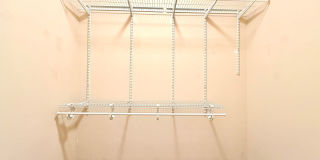 Spacious 4BR Home with Solar Panels, Downstairs Primary & Fenced Yard Gallery 27