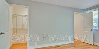 261 Langton Avenue Gallery 24