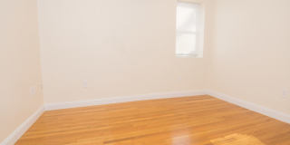 Nicely renovated 3 bed unit in Brookline Gallery 11