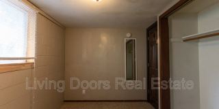 1529 N 24th St. Gallery 29