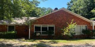 918 Robert Street - 1#2 Gallery 1