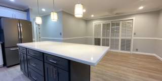 Waipio Gentry 2 bed, 1 bath, 2 parking with modern renovations Gallery 1