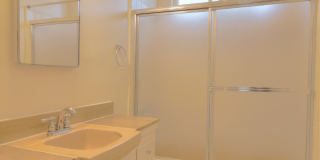 4808 Riverton Avenue Gallery 1