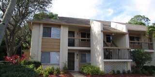 2 Bedroom 2 Bathroom 2nd floor condo in Cross Creek Golf Community Gallery 1