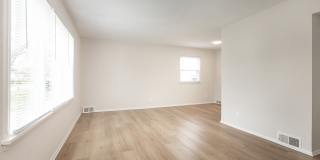 26351 Farringdon Ave Gallery 11
