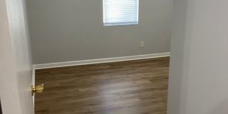 2 Bedroom/ 1.5 Bathroom Duplex on Old Epps Bridge Rd!  Available early June! Gallery 12