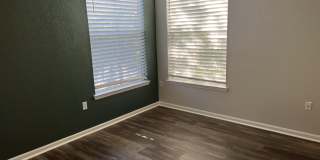 8539 GATE Parkway W Gallery 18