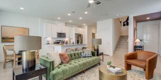 Caliza at the Loop Gallery 8