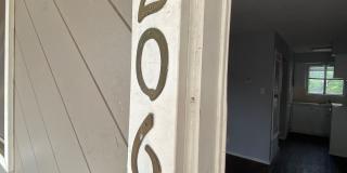 Redwood North — Your Midtown Hideout Near(ish) UT Gallery 17