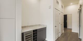 Avian Gallery 36