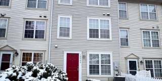 18905 LARK SONG TER Gallery 1