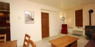 Nicely Renovated 3 bed in the heart of Fenway. Gallery 10