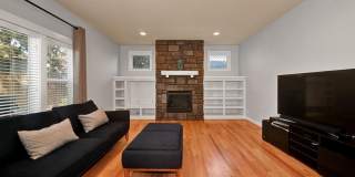 4 Bedroom home in SE Bend 4 Bedroom home in SE Bend Gallery 11