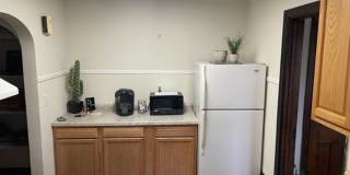 1312 W. Jackson Gallery 7