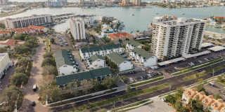 320 ISLAND Way Gallery 48