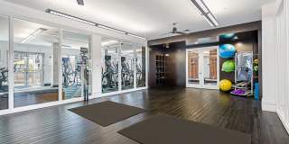 Pearl Dadeland Gallery 21