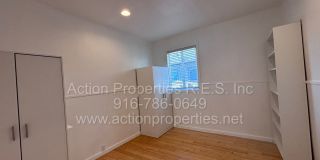 Downtown Roseville - 2 Bed, 1 Bath - Single Level Bungalow - Landscaping Included - Utilities Included! Street Parking Gallery 9