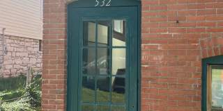 Two Bedroom upstairs apartment in Alton Gallery 1