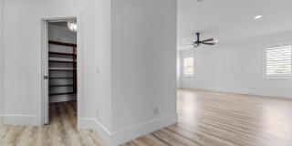 4802 W BEACHWAY Drive Gallery 29