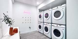 1439 W 37th Drive - Co-Living Gallery 7