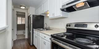 1280 Clayton St. Apartments Gallery 3