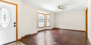 318 Goodrich Gallery 1