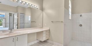 11335 Lake Shore Dr Gallery 11