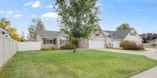 3 bed house w/ bonus room Gallery 1
