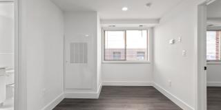 A charming apartment community ideally located along 14th Street NW Gallery 158
