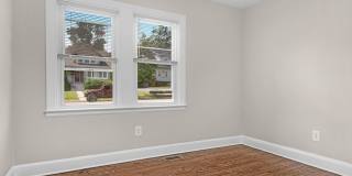 2802 Berwick Avenue Gallery 17