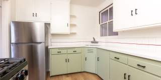 Outer Sunset: Top Floor w/ Shared Yard & Laundry on N Judah Line Gallery 15