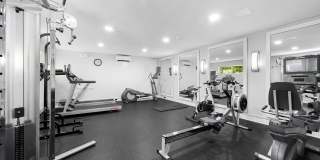 Gainsborough Court, Churchill Mews, and Copperfield Square Apartments & Townhomes Gallery 20